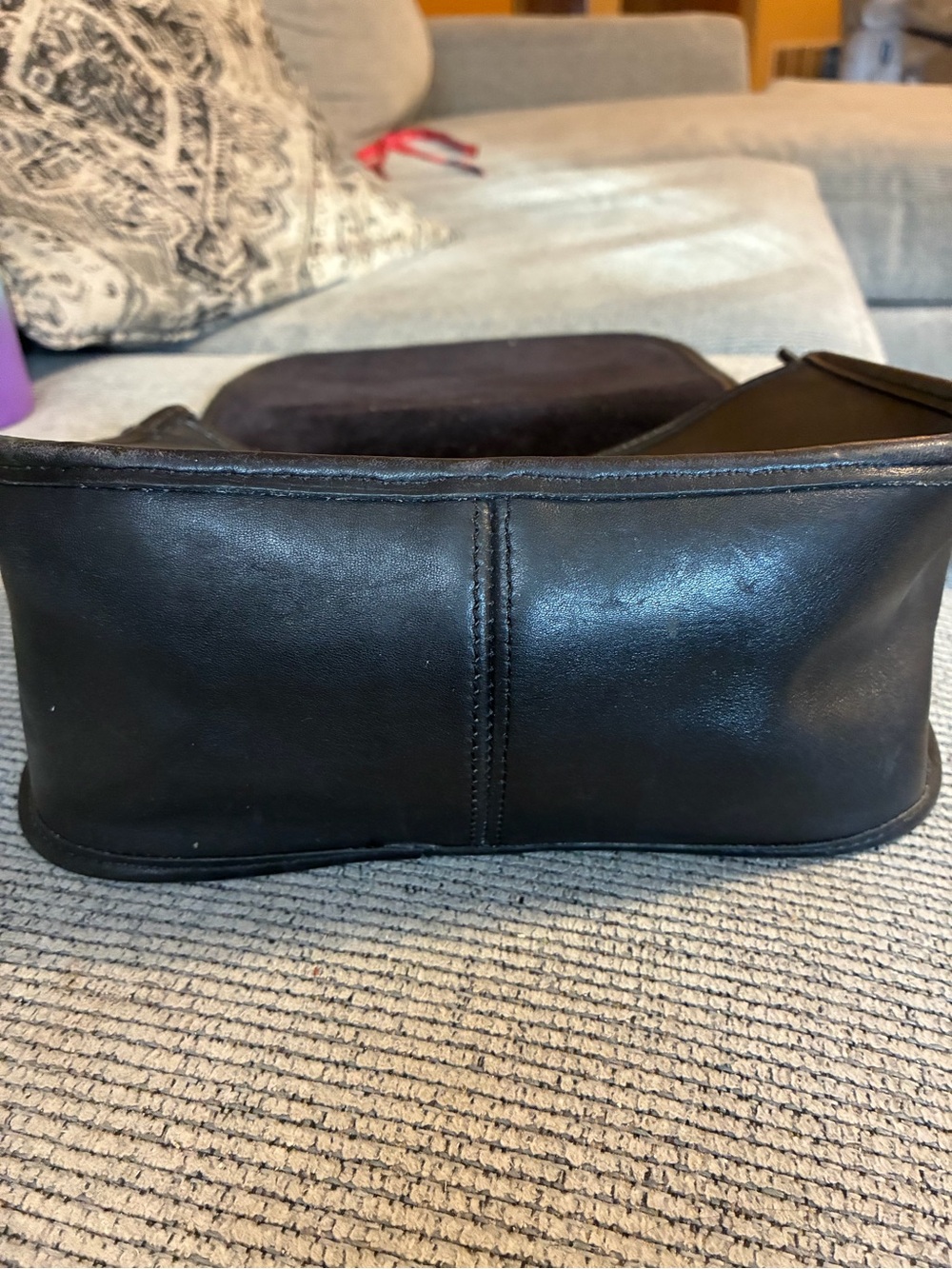 Vintage Coach Black Leather B5B – 9170 Bag - Picture 12 of 16